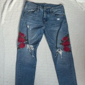 Levi's Embroidered Blue Denim Jeans